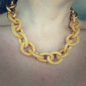 Banana Republic chain link necklace